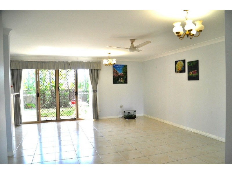 5/70 Delfin Drive, Macgregor QLD 4109