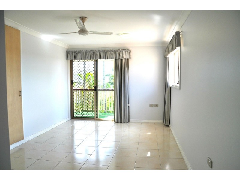 5/70 Delfin Drive, Macgregor QLD 4109