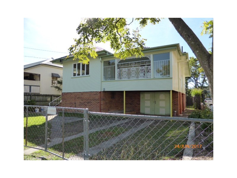 10 Jubilee Street, Greenslopes QLD 4120