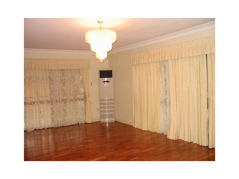 5 Chicago Street, Robertson QLD 4109