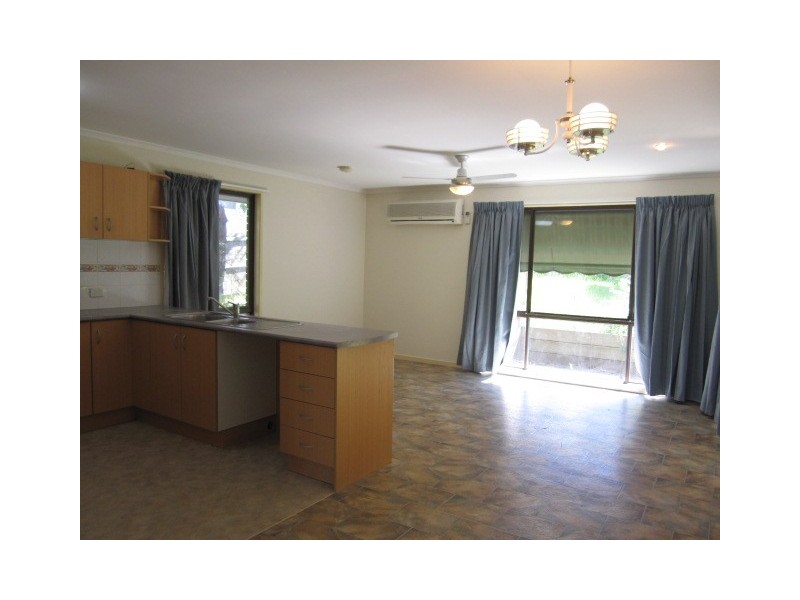 111 Nursery Avenue, Runcorn QLD 4113