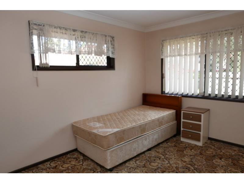 10 Angophora Street, Robertson QLD 4109