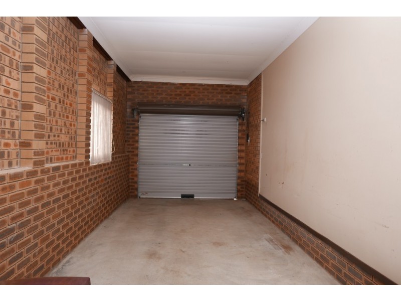 10 Angophora Street, Robertson QLD 4109