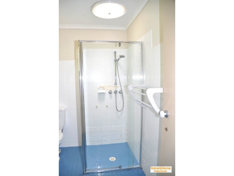 27 Warrington Street, Robertson QLD 4109