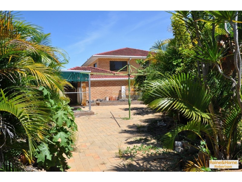 27 Warrington Street, Robertson QLD 4109