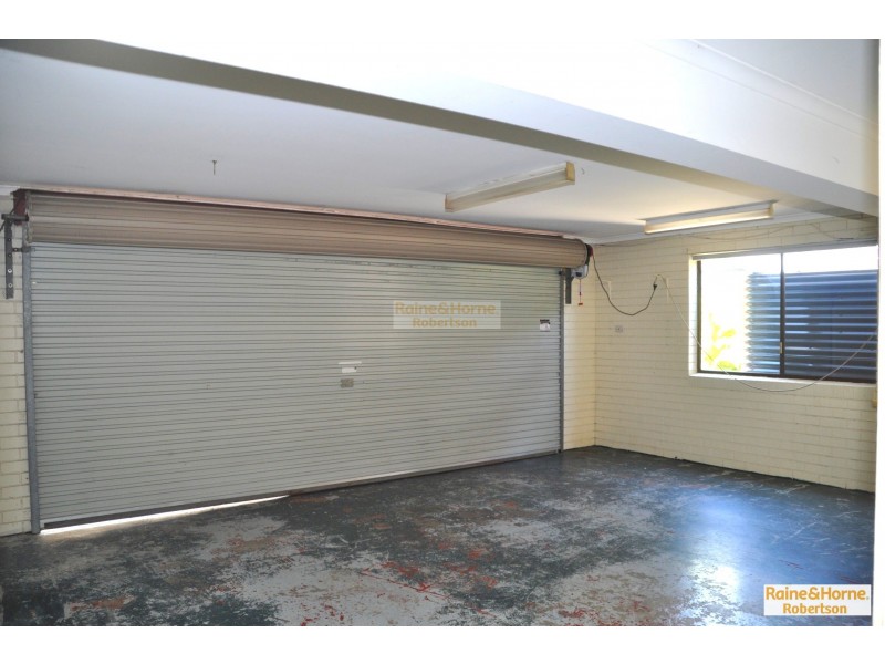 27 Warrington Street, Robertson QLD 4109