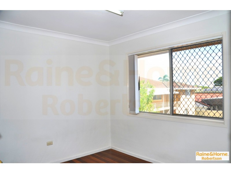 4 Marla Street, Robertson QLD 4109