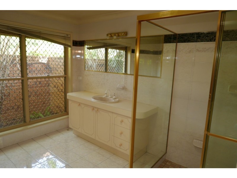 64 Borella Road, Sunnybank Hills QLD 4109