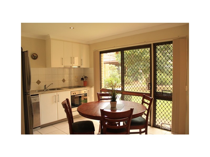 10/52 Carnaby Street, Macgregor QLD 4109