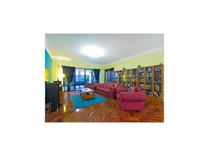 57 The Parkway, Stretton QLD 4116