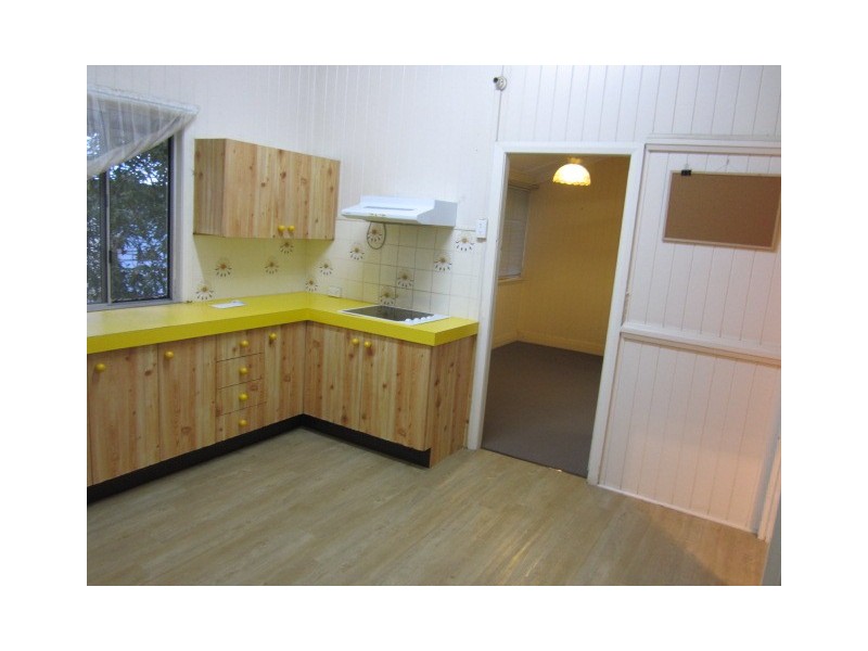 11 Delville Avenue, Moorooka QLD 4105