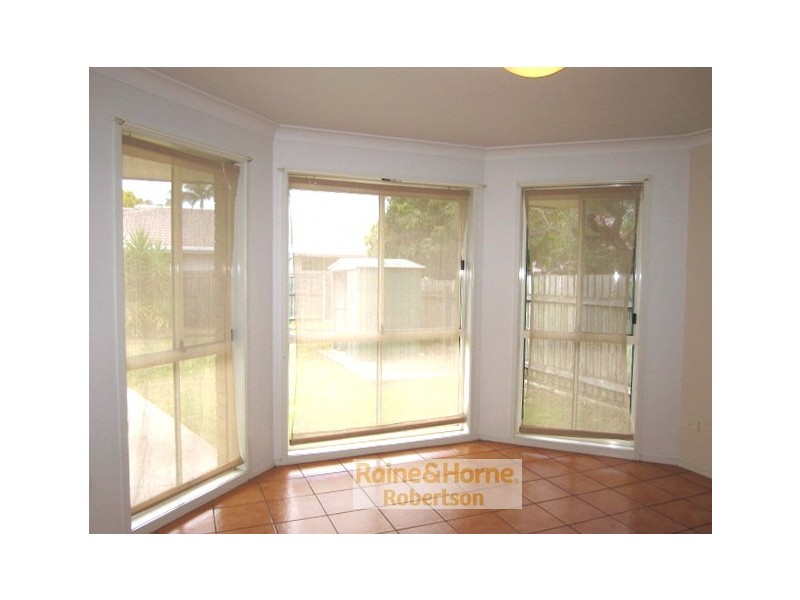 33 Warrigal Road, Runcorn QLD 4113