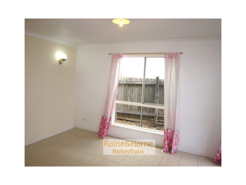 33 Warrigal Road, Runcorn QLD 4113