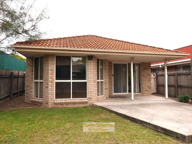 33 Warrigal Road, Runcorn QLD 4113