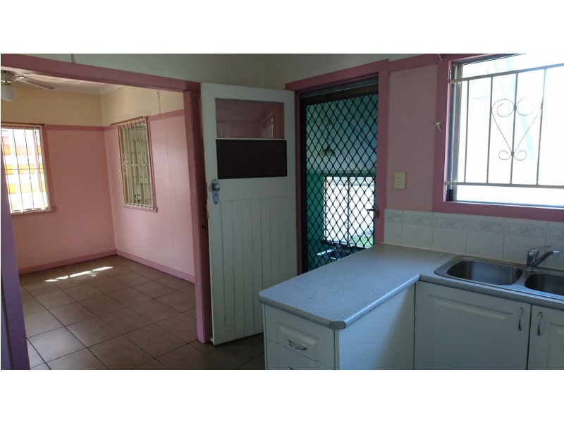 252 Postle Street, Acacia Ridge QLD 4110