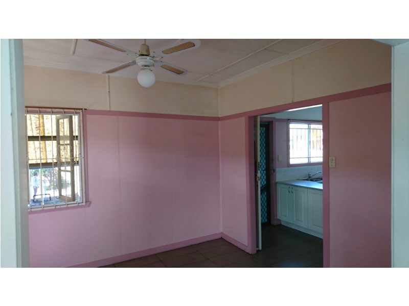 252 Postle Street, Acacia Ridge QLD 4110