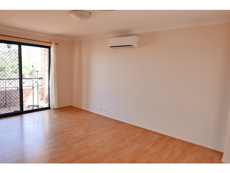6 Jade Close, Robertson QLD 4109