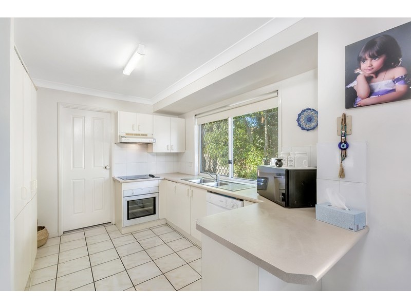 9/10 Vinal Street, Robertson QLD 4109