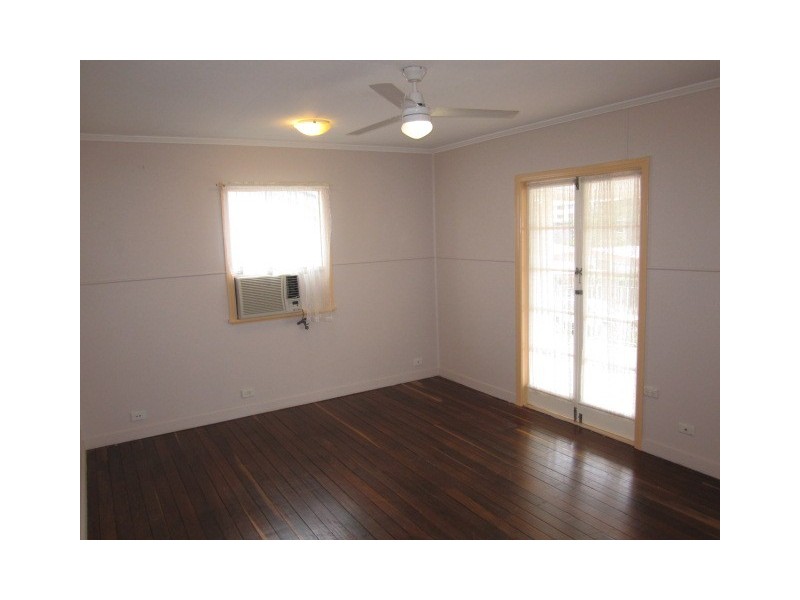 70 Perkins Street, Upper Mount Gravatt QLD 4122