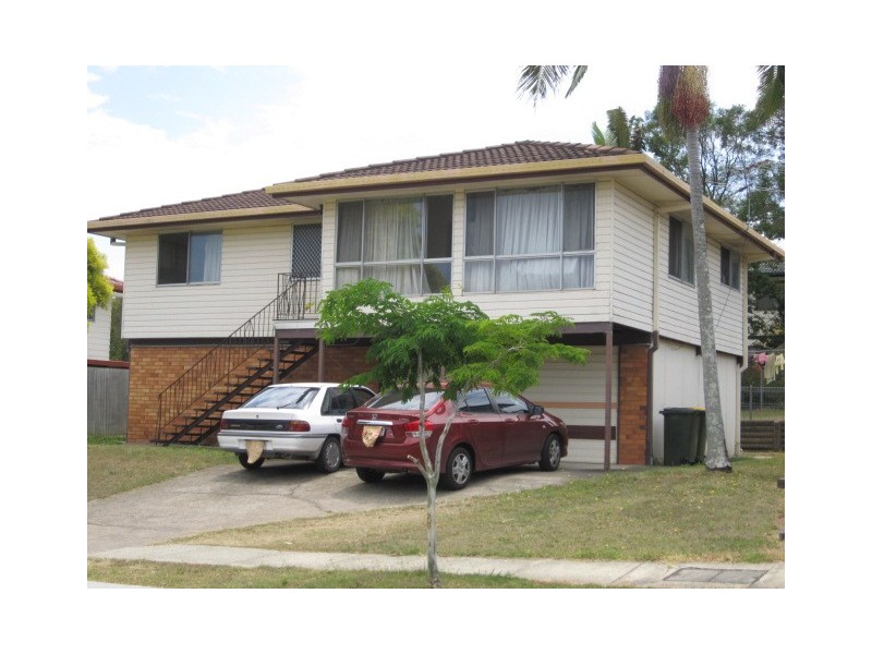 8 Bolwell Street, Runcorn QLD 4113