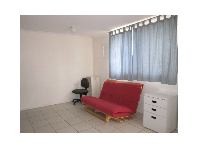 8 Bolwell Street, Runcorn QLD 4113