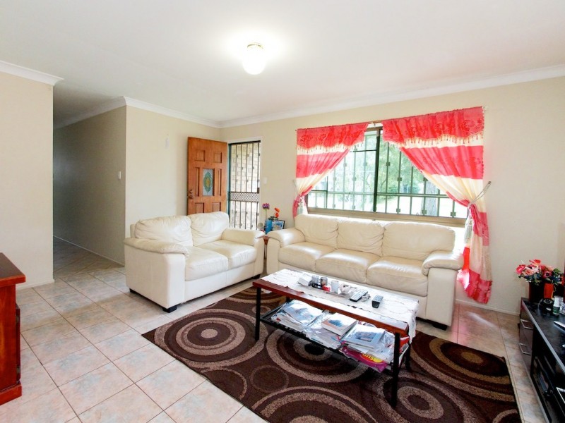 28 Trebeck Street, Browns Plains QLD 4118