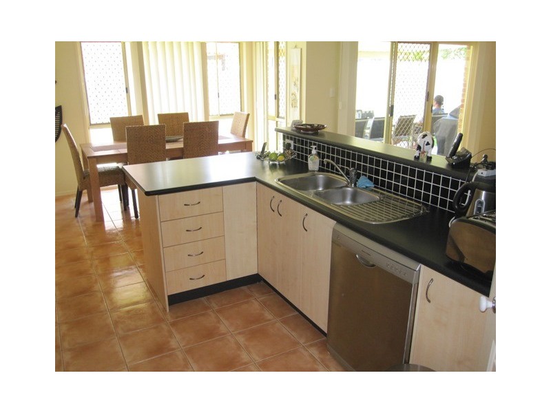 5 Eastridge Place, Kuraby QLD 4112