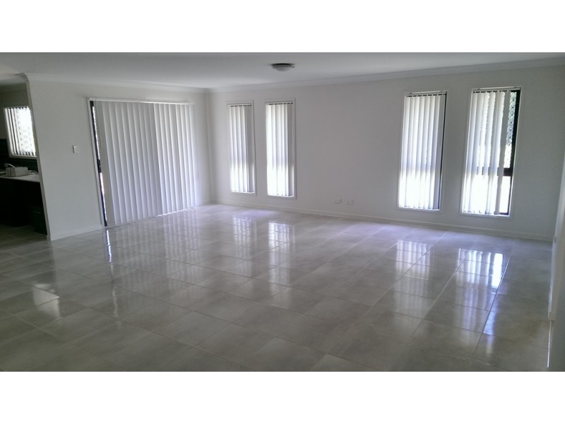 Boronia Heights QLD 4124