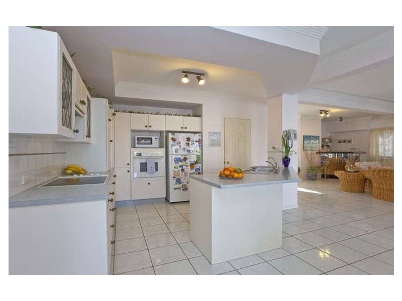 19 Sentinel Court, Raby Bay QLD 4163