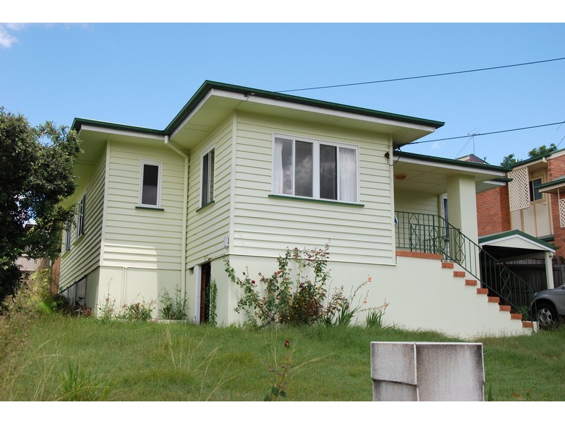 56 Headfort Street, Greenslopes QLD 4120