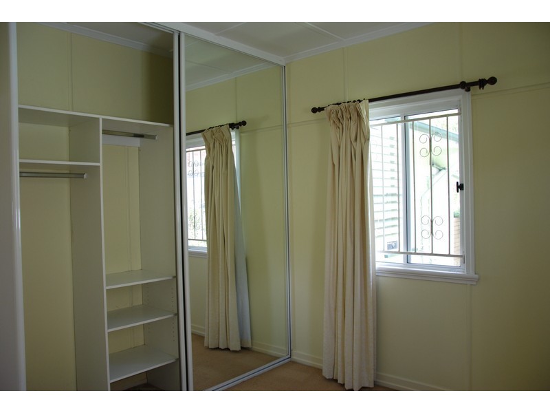 56 Headfort Street, Greenslopes QLD 4120