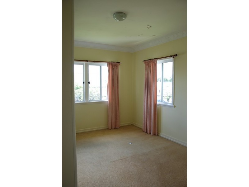 56 Headfort Street, Greenslopes QLD 4120