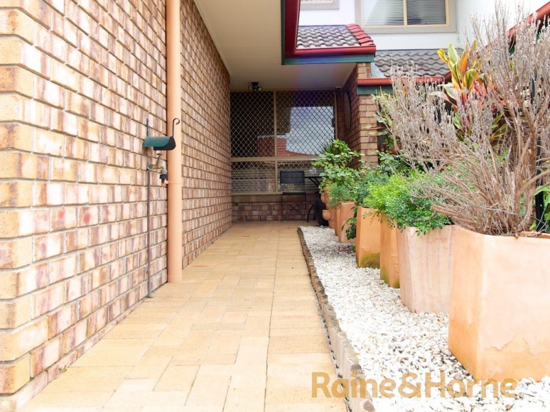 142/3 Bass Street, Woodridge QLD 4114