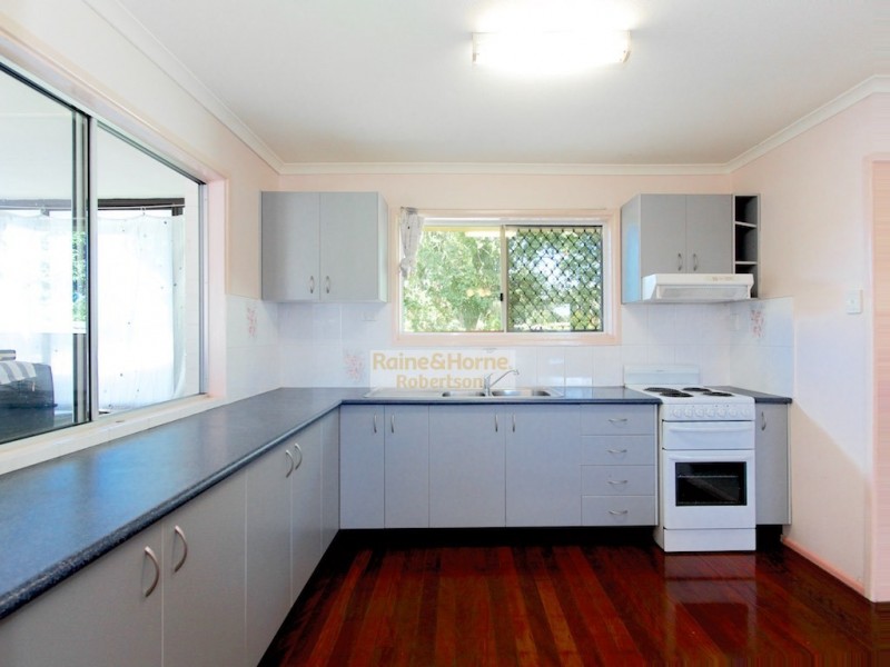 83 Ewing Road, Woodridge QLD 4114