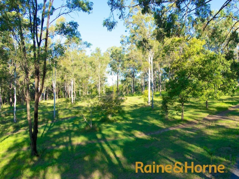 196 New Beith Road, Greenbank QLD 4124