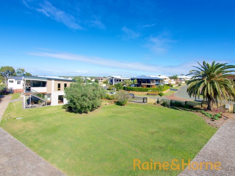 30 Wilson Esplanade, Redland Bay QLD 4165