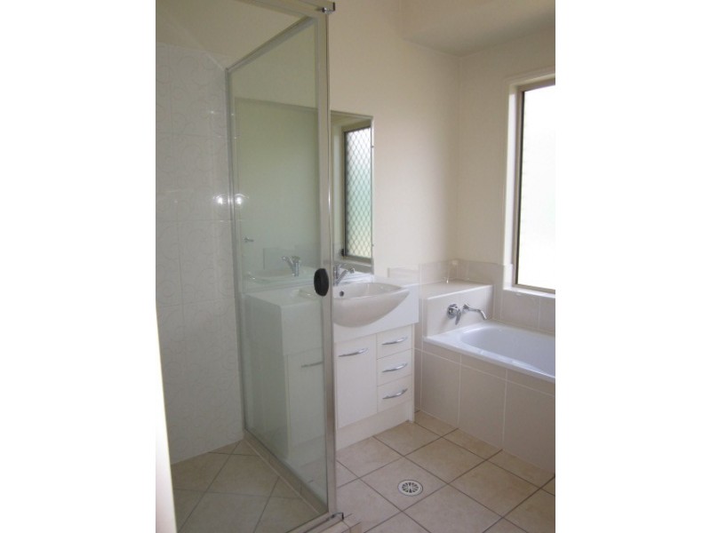 26 Mcgarry Street, Eight Mile Plains QLD 4113