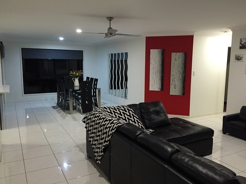 2/92 Logan Reserve Road, Waterford West QLD 4133