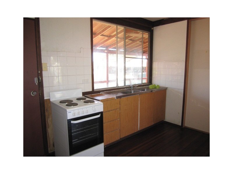 51 Pinelands Road, Sunnybank Hills QLD 4109