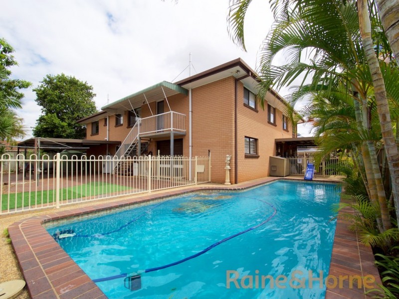 25 Faringdon Street, Robertson QLD 4109