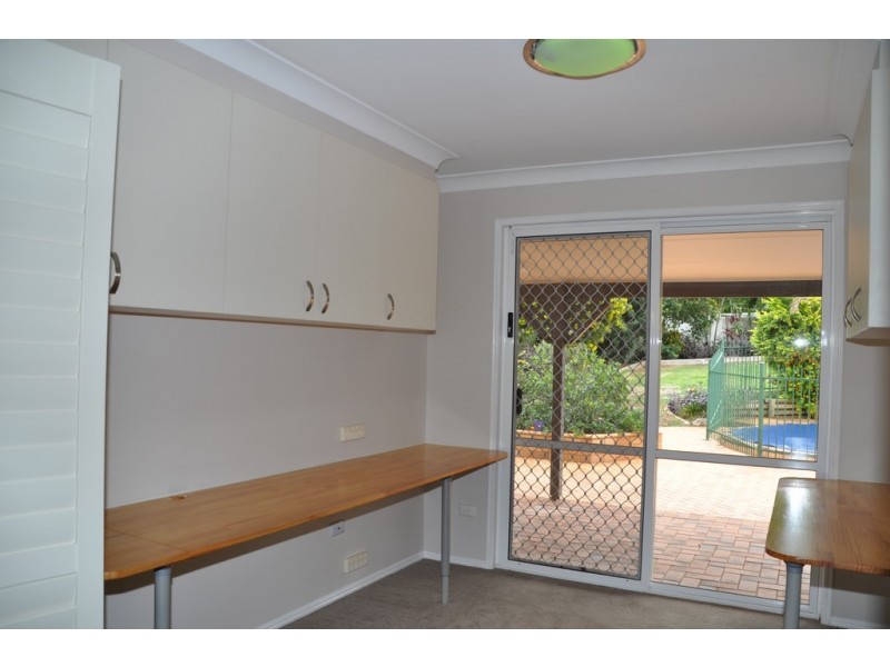 18 Amanda Street, Cleveland QLD 4163