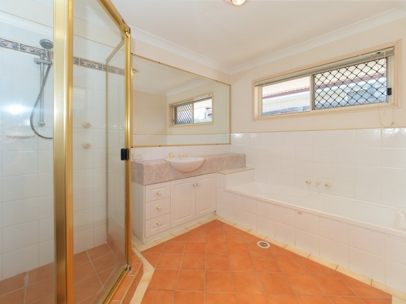 2 Westminster Place, Sunnybank Hills QLD 4109