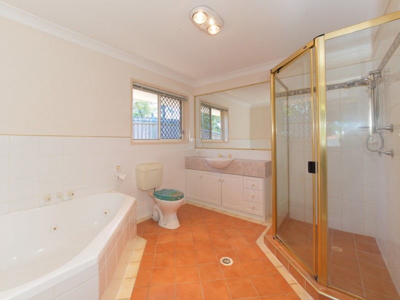 2 Westminster Place, Sunnybank Hills QLD 4109