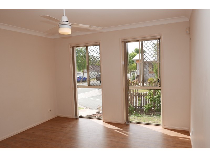 1 Freesia Close, Springfield Lakes QLD 4300