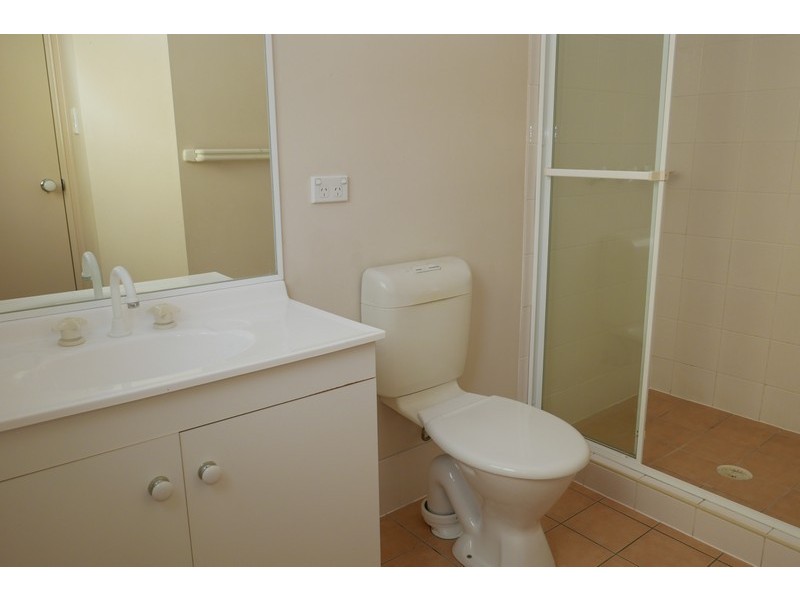 1 Freesia Close, Springfield Lakes QLD 4300