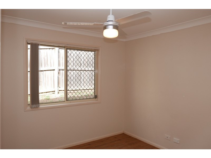 1 Freesia Close, Springfield Lakes QLD 4300