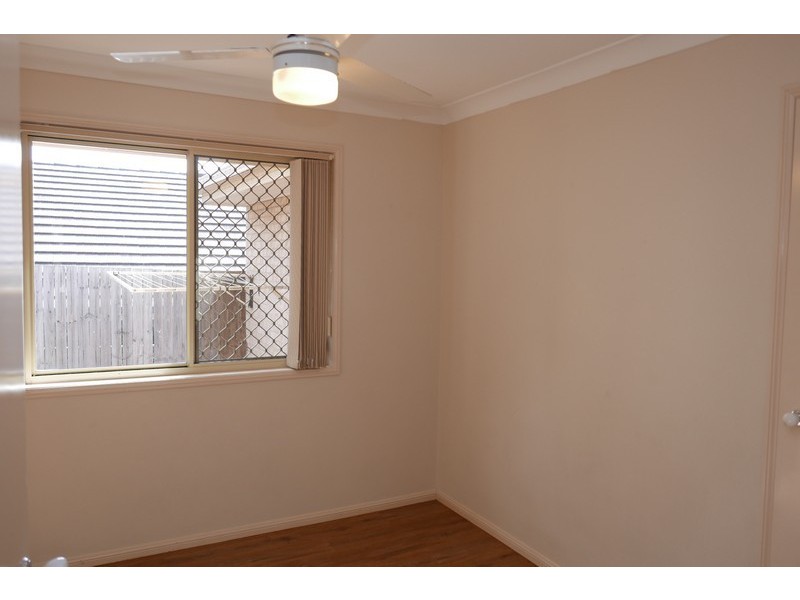 1 Freesia Close, Springfield Lakes QLD 4300