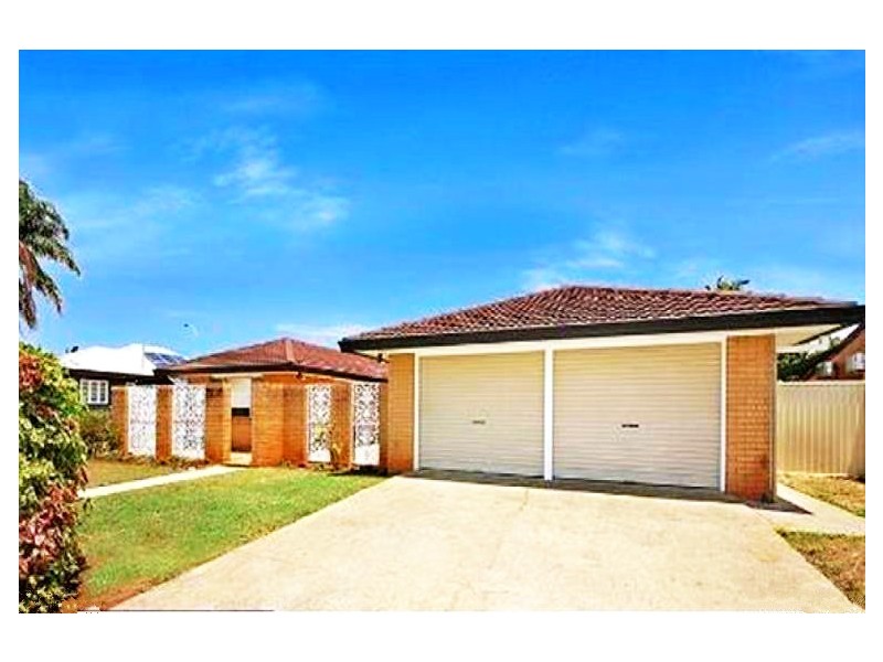 4 Woodsiana Street, Robertson QLD 4109