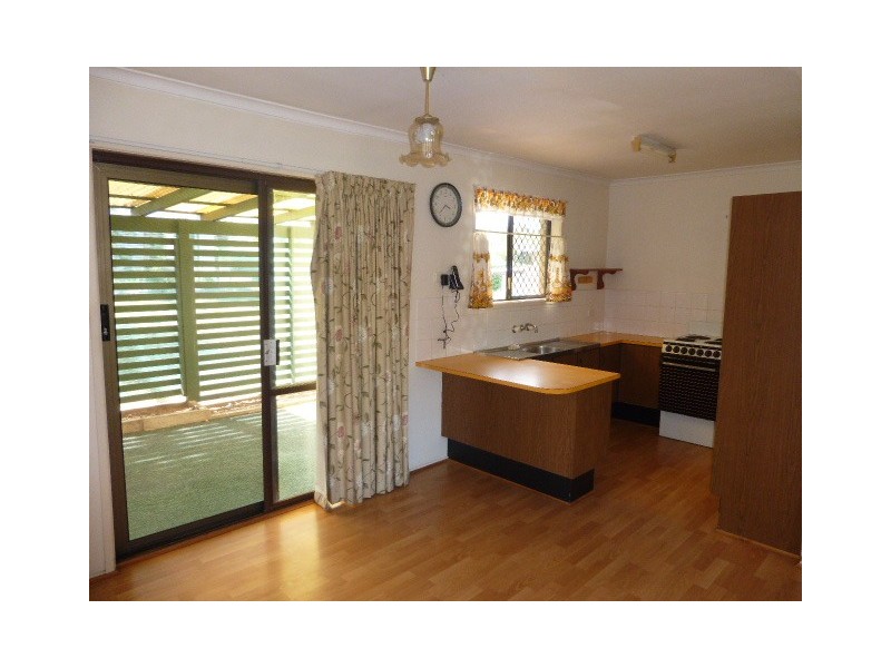 12 Victoria Street, Woodridge QLD 4114