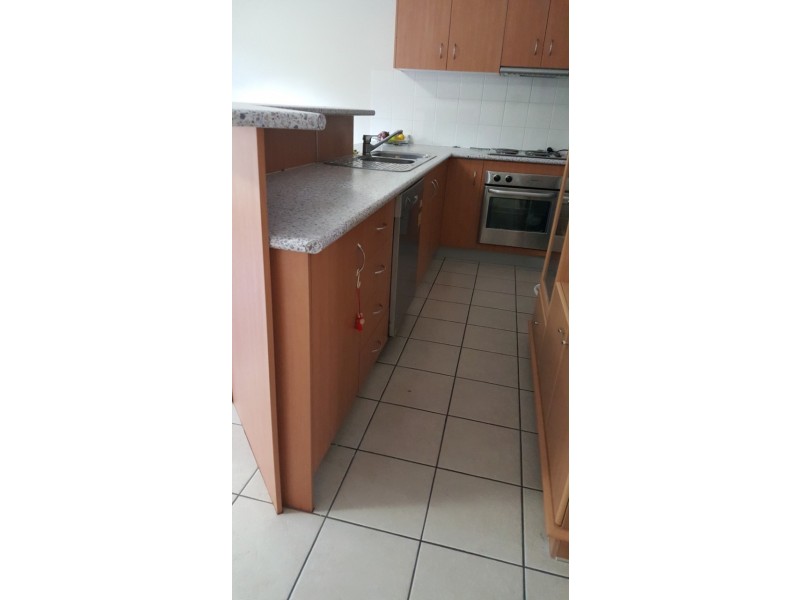 215 Creek Road, Mount Gravatt East QLD 4122